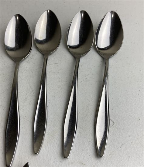 Valor Spoons 